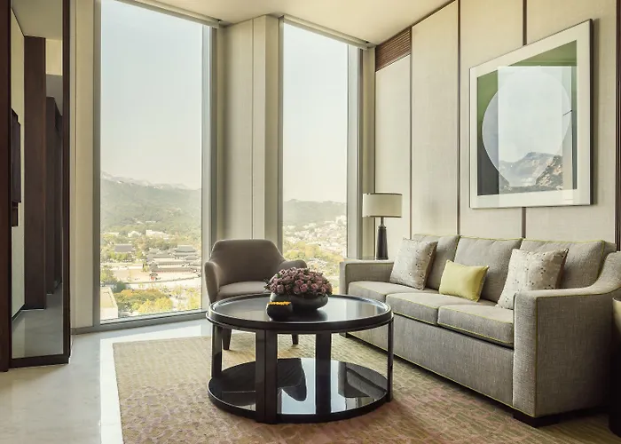 Four Seasons 5*