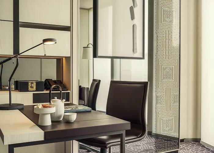 Four Seasons Hotel