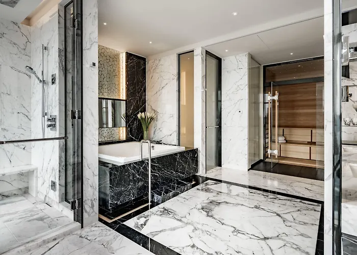 Hotel Four Seasons