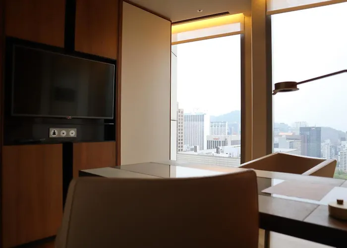 Four Seasons 5*