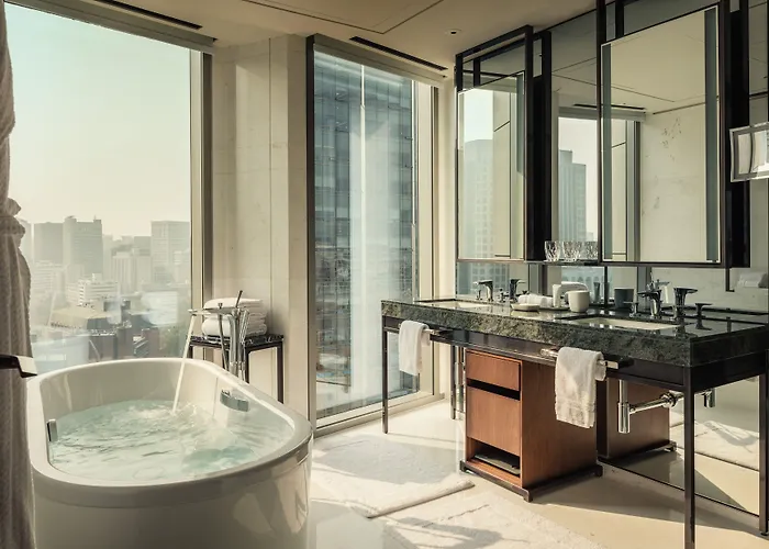 Four Seasons 5*