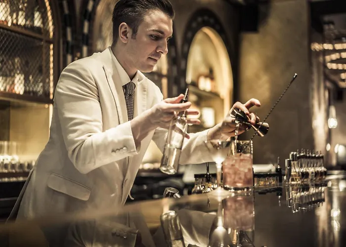 Four Seasons Hotel 5*